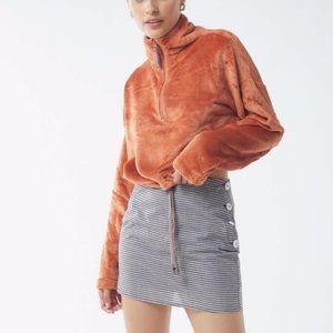 UO Cropped Fleece Sweatshirt